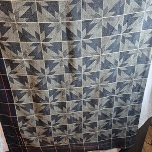Delta Airlines 1st Class John Horstfall Snowflake On Blue -Gray 50x70" Blanket